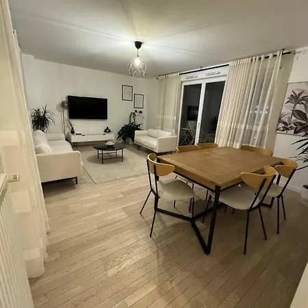 Elegant Near La Defense And Arena Apartment